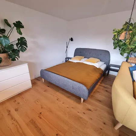 Traumhafte Gartenwohnung In Ueberlinger Hanglage - Zur Goldenen Kiwi Apartment Uberlingen