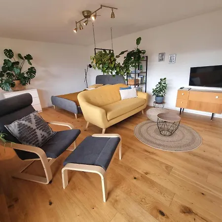 Traumhafte Gartenwohnung In Ueberlinger Hanglage - Zur Goldenen Kiwi Apartment Uberlingen